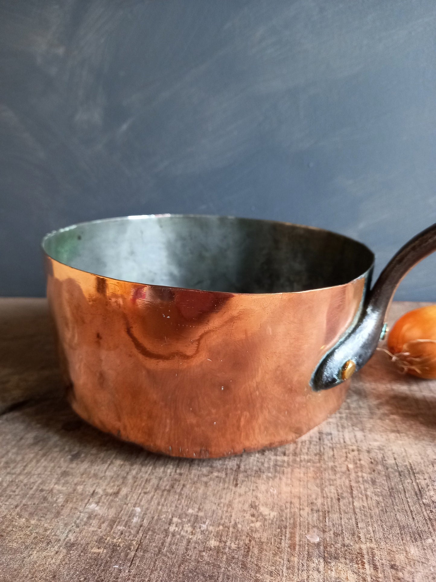 Antique copper pan. 19thC copper pan. Copper saucepan.