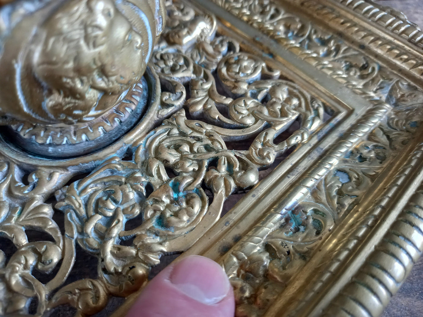 Antique bronze inkwell. French 19th century inkwell.