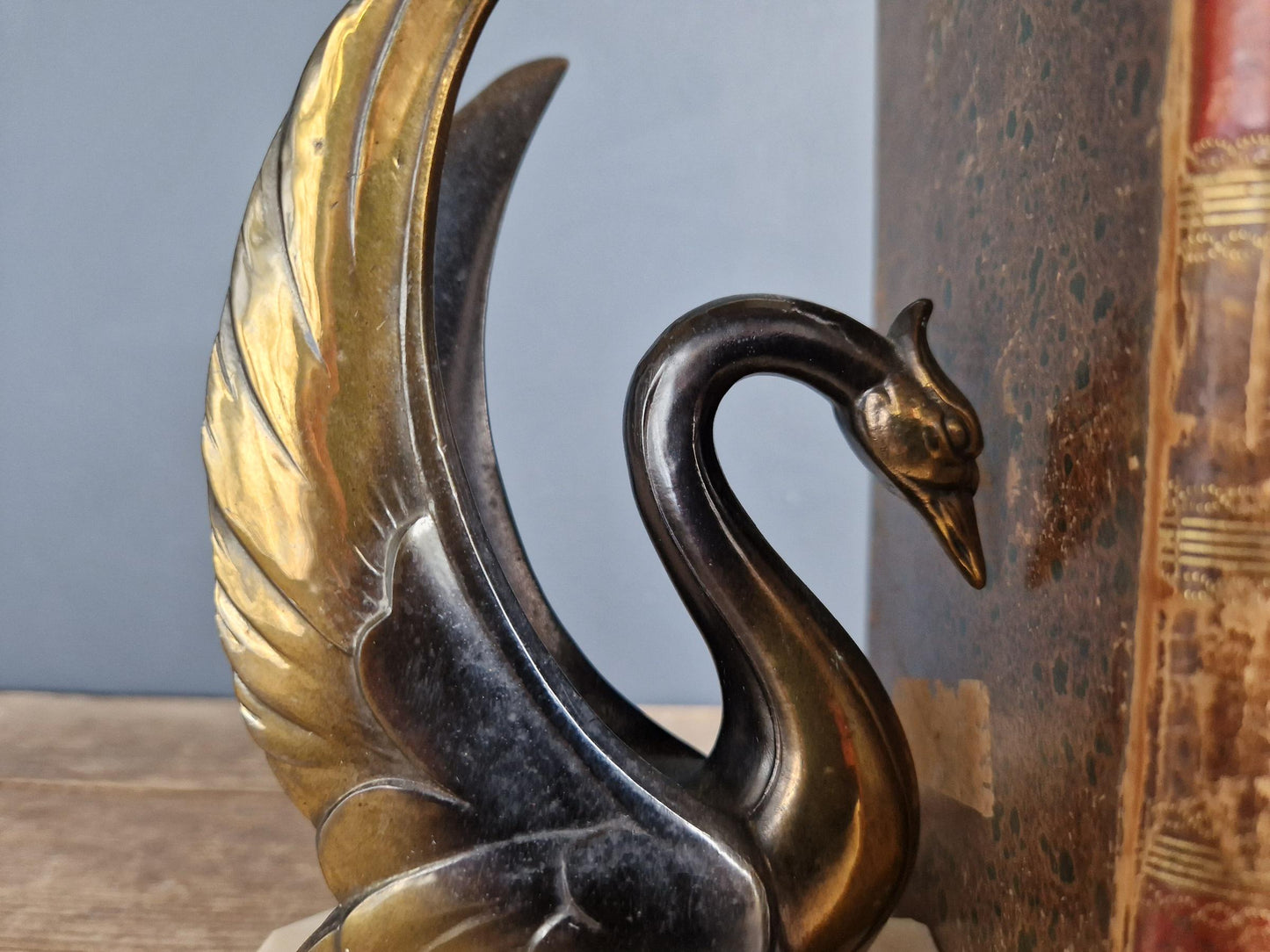 Pair of French Art deco bookends with swan decoration.