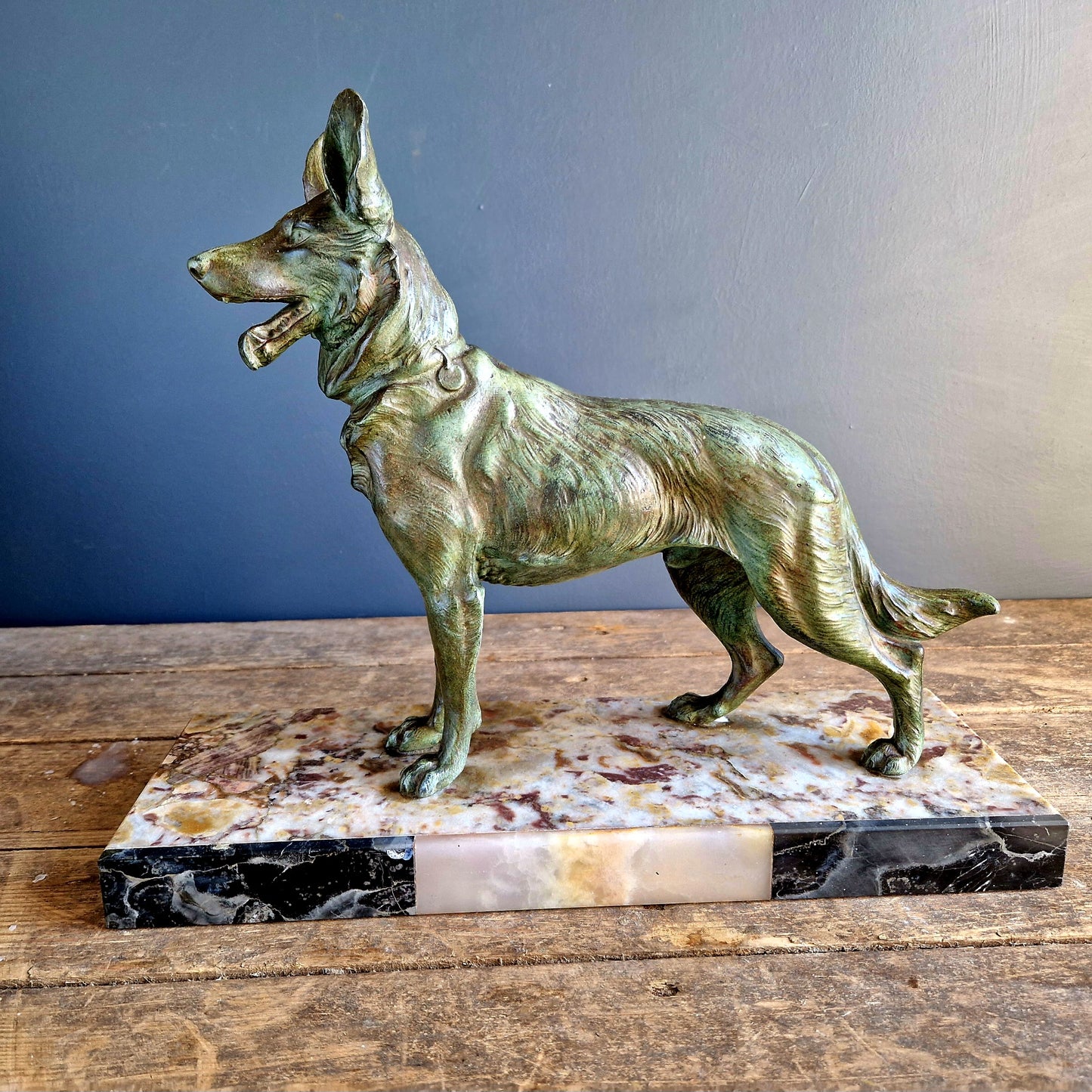 French antique dog sculpture. German shepherd dog statue.