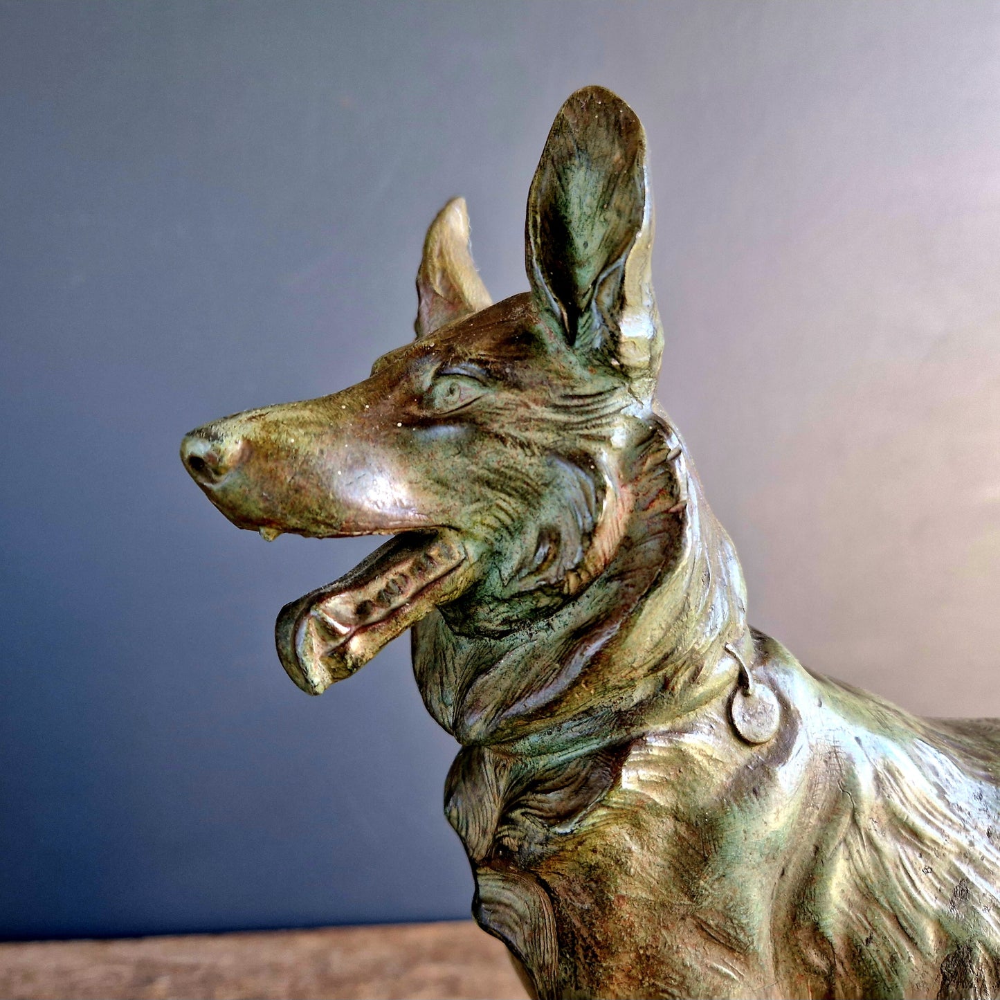 French antique dog sculpture. German shepherd dog statue.