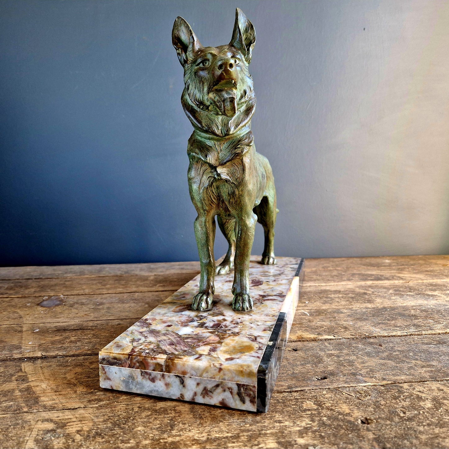 French antique dog sculpture. German shepherd dog statue.