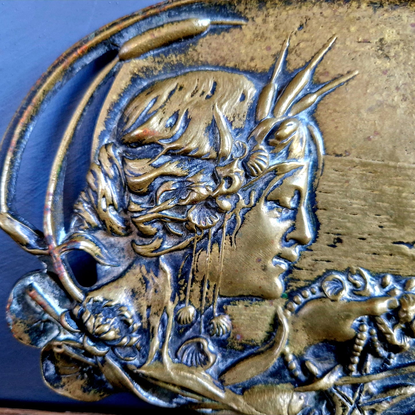 Vide poche en bronze antique français.