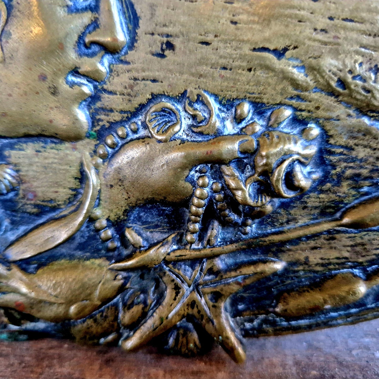 Vide poche en bronze antique français.