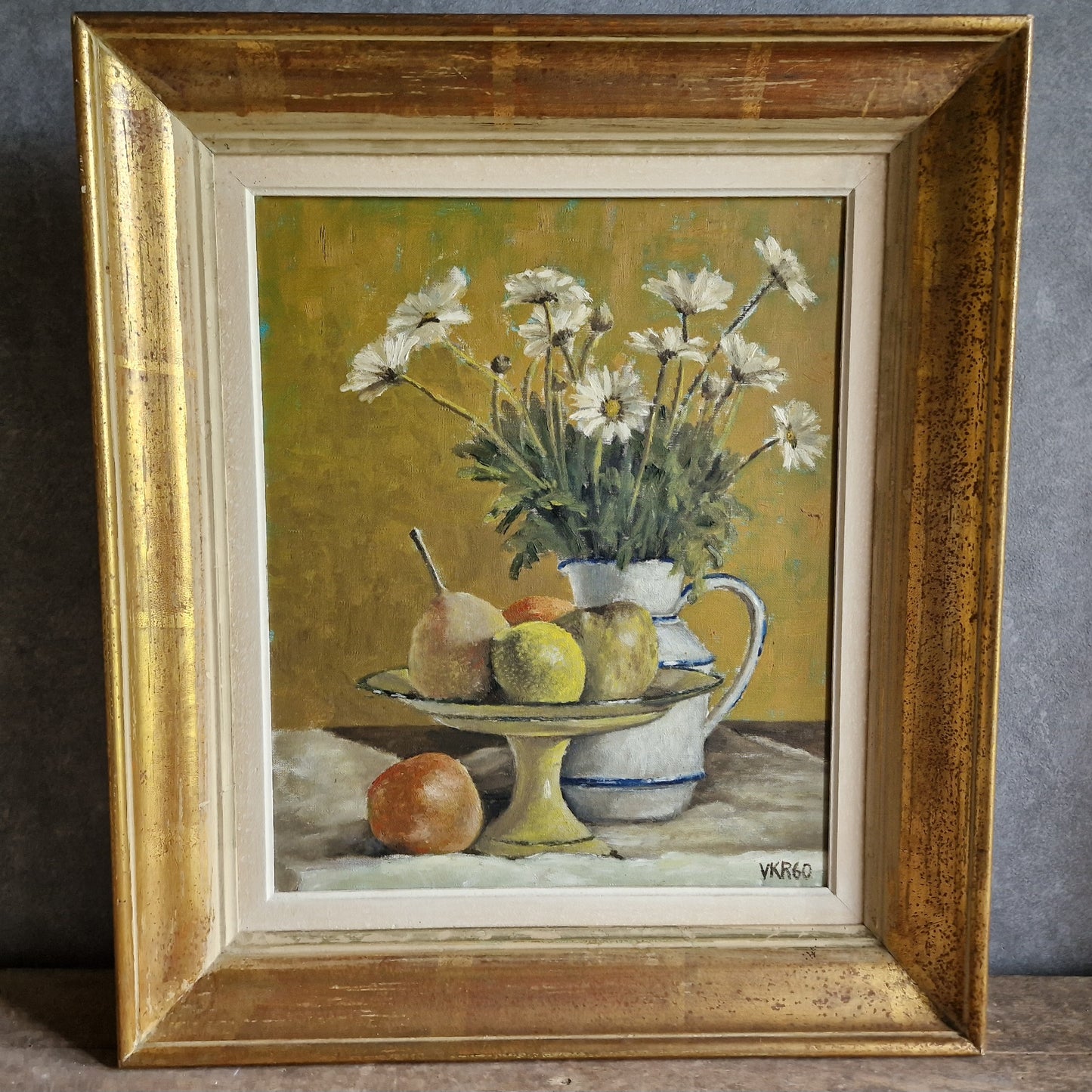 French mid century floral painting. French still life flower painting.