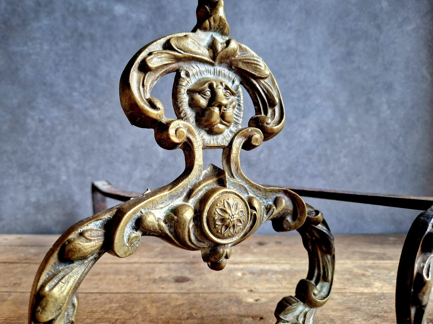 French antique firedogs. Antique brass fire chenets. Antique andirons.