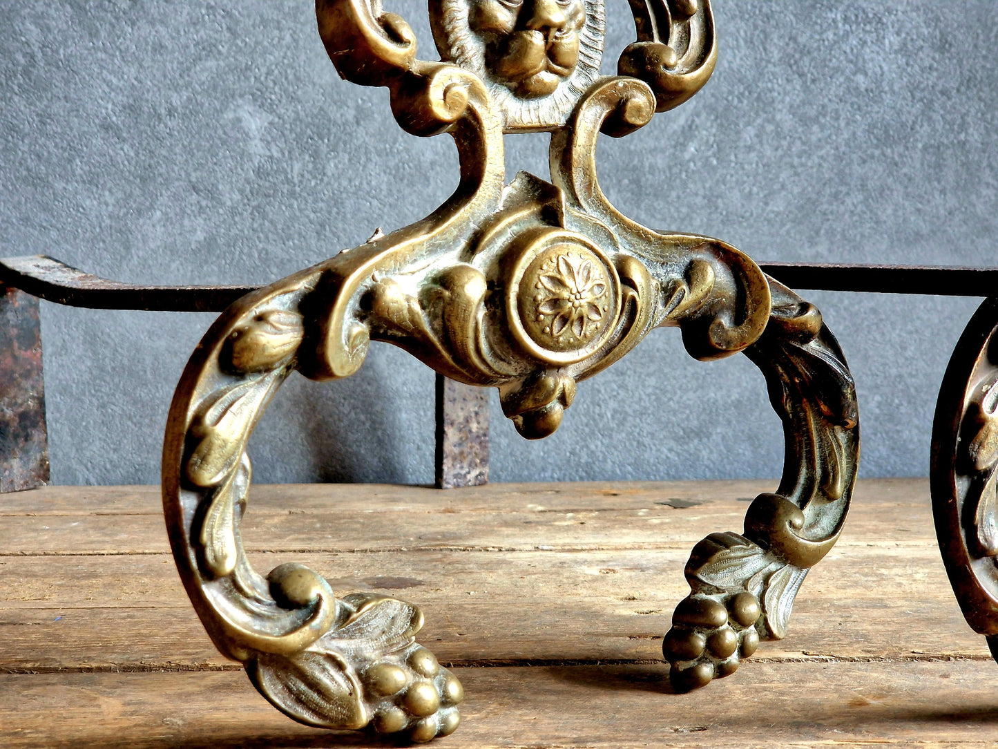 French antique firedogs. Antique brass fire chenets. Antique andirons.
