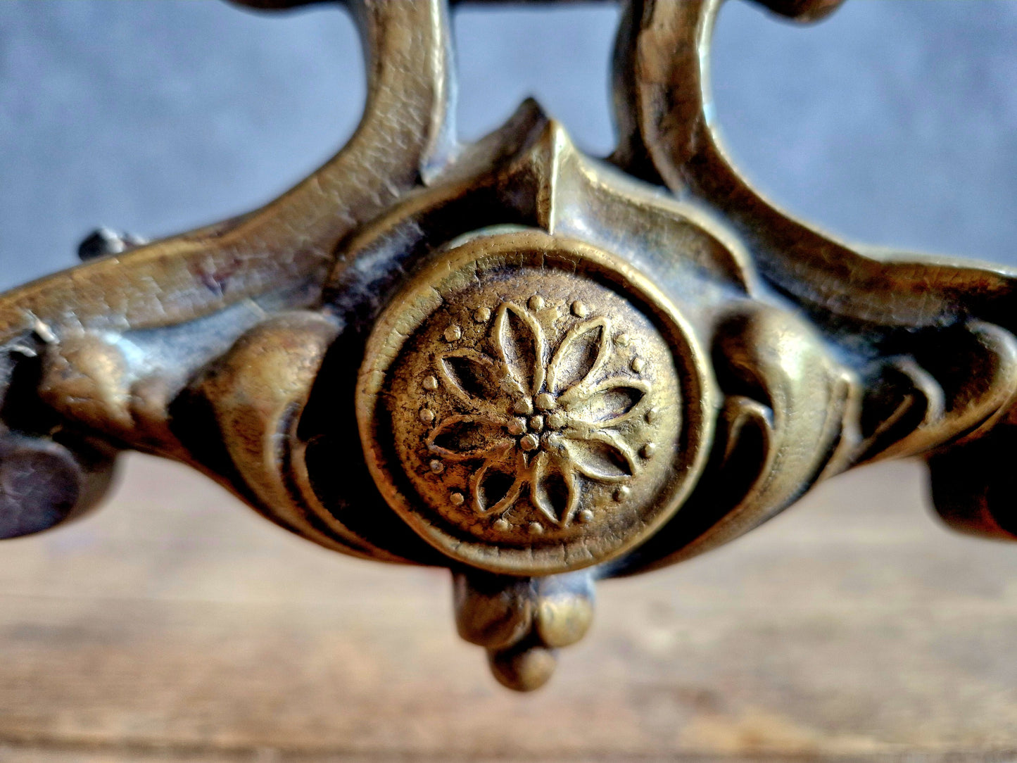 French antique firedogs. Antique brass fire chenets. Antique andirons.