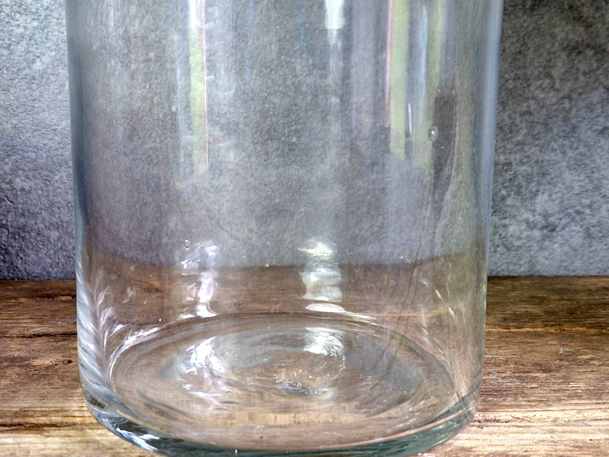 French antique apothecary bottle. Antique pharmacy bottle "Tinct de Aloe" with toleware lid.