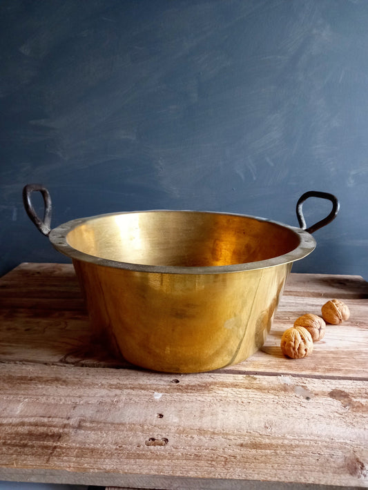 French antique brass bowl. 19th century antique brass bowl.