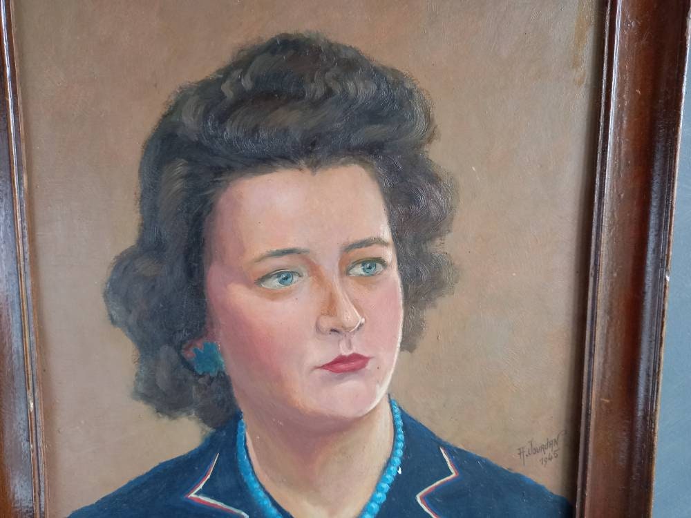 French portrait. Wartime portrait.French portrait of lady. 1945 portrait of a lady.