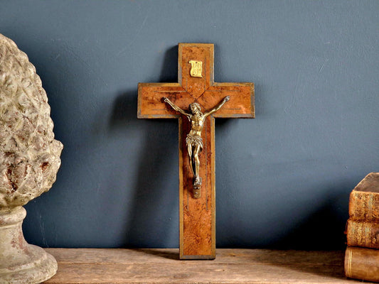 French wooden crucifix wall hanging crucifix cross of Jesus.