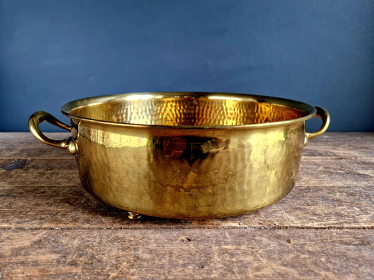French vintage brass planter Vintage French decorative planter French brass jardinaire French country Country house decor Brass plant pot.