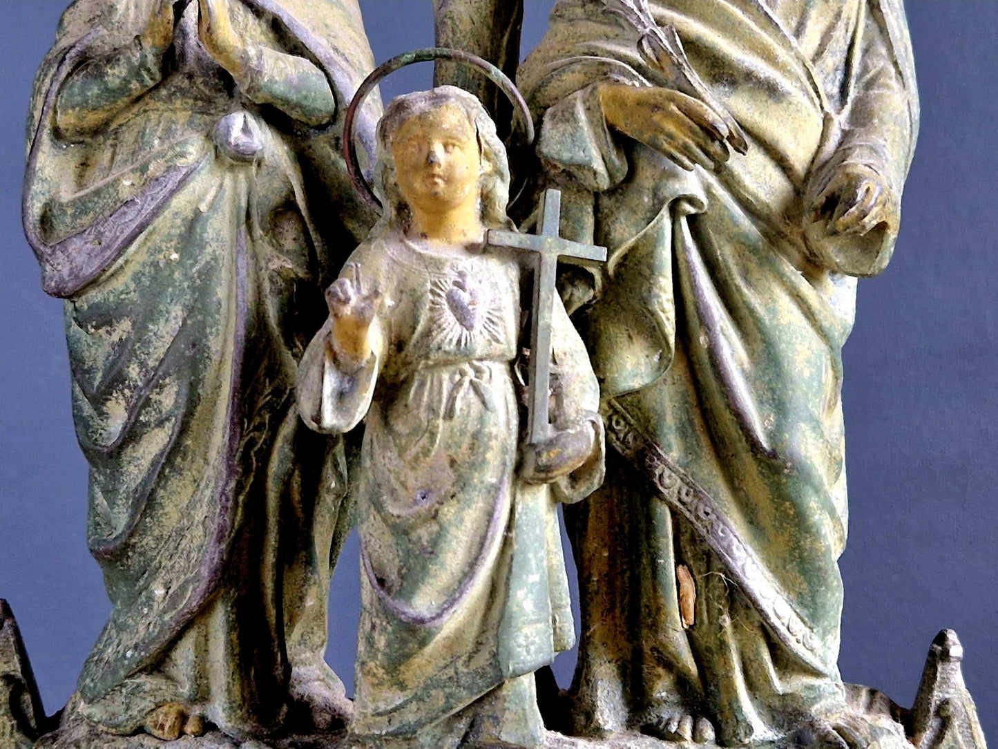 Statue religieuse française antique : Marie, Joseph et Jésus