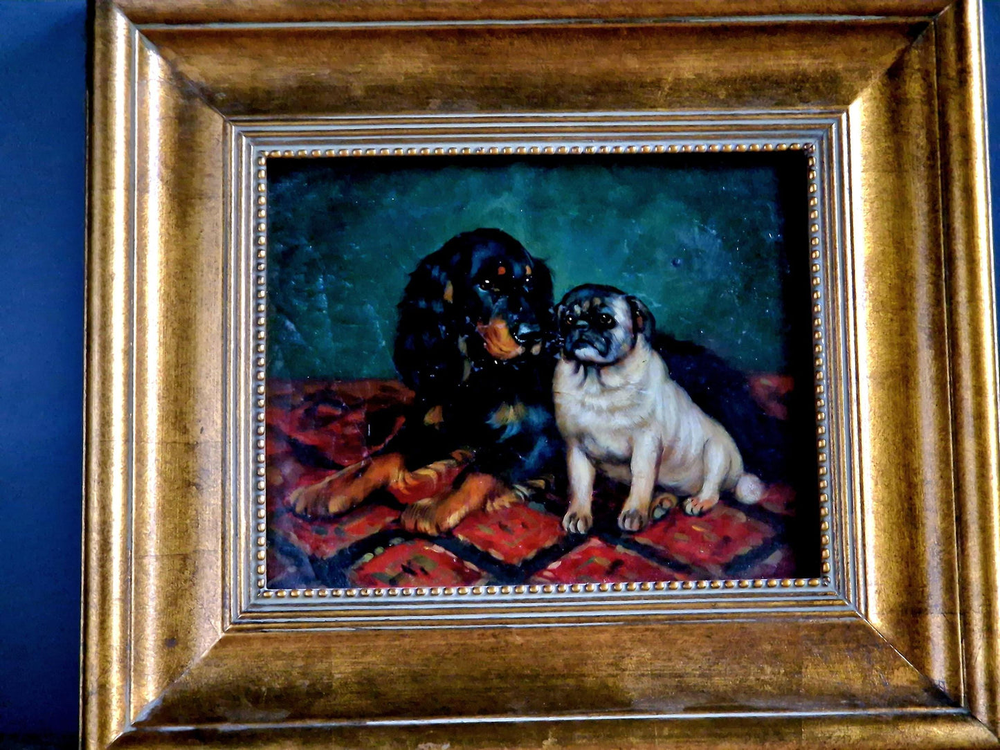 Peinture à l'huile française vintage : Art représentant des carlins et des épagneuls