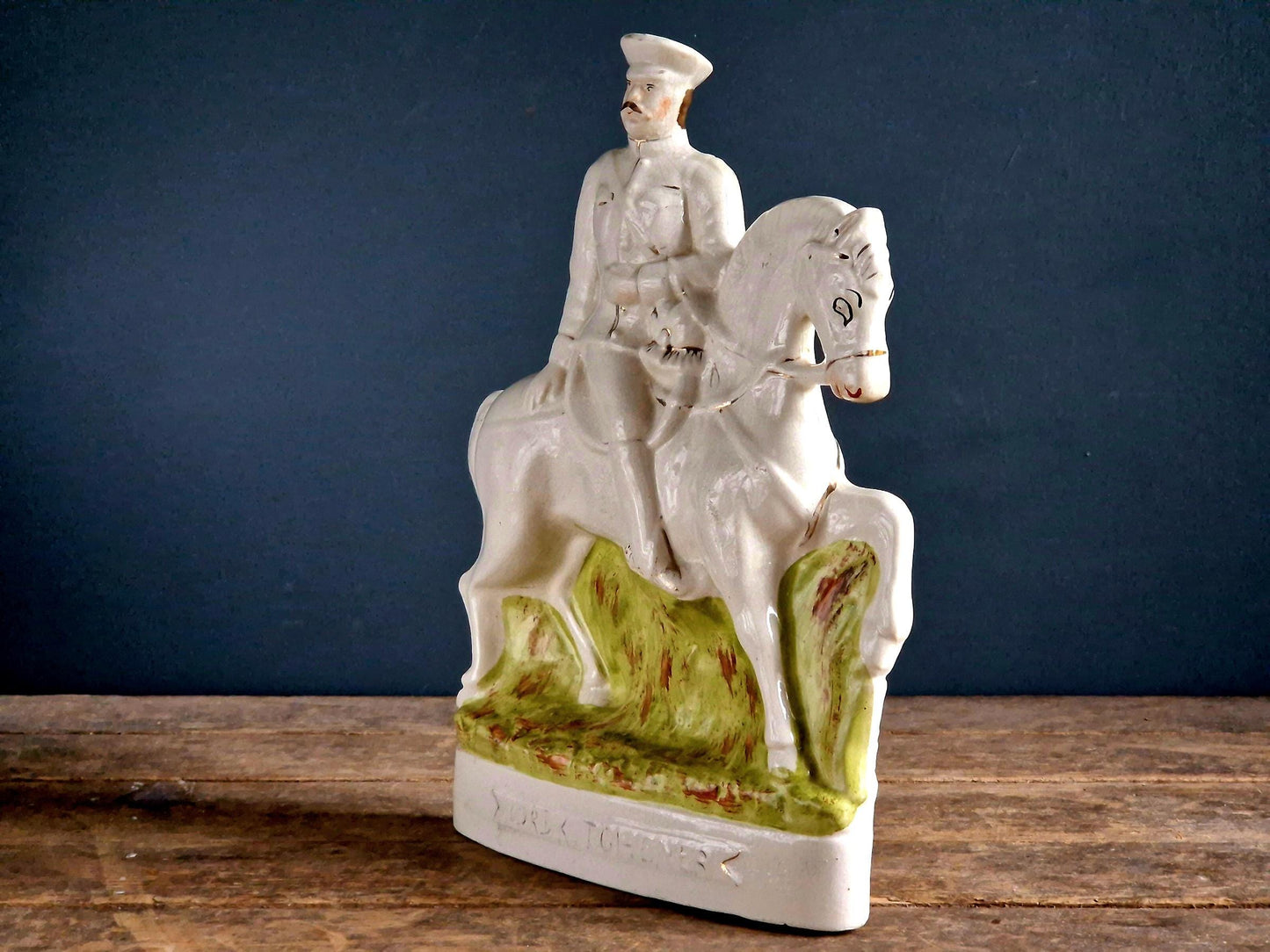 Statue antique de Staffordshire Flatback : Lord Kitchener à cheval