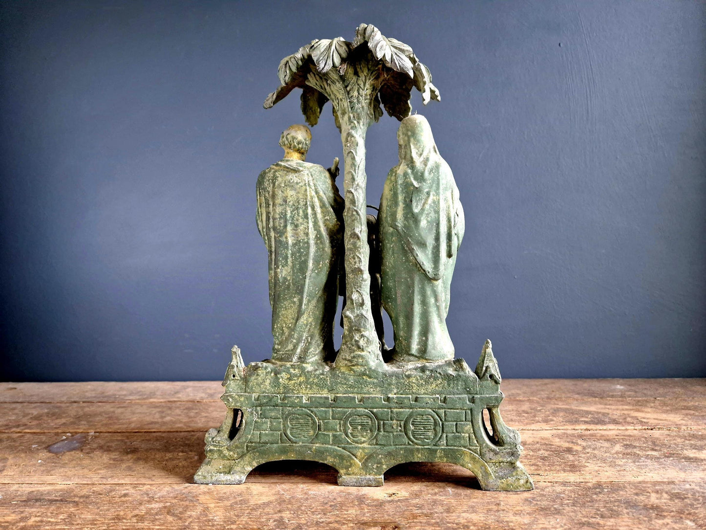 Statue religieuse française antique : Marie, Joseph et Jésus