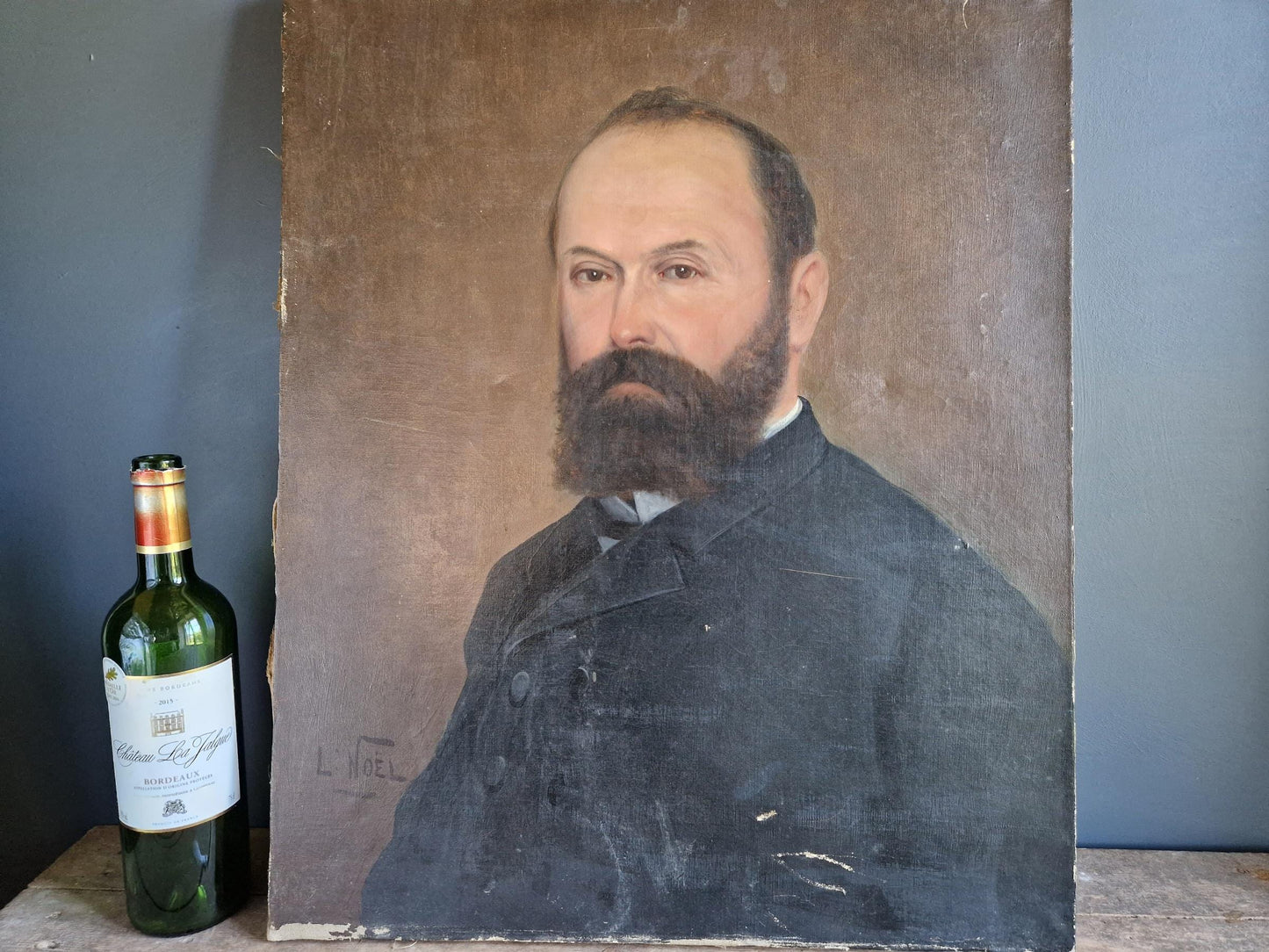 Antique oil painting. Antique portrait of Gentleman. Antique oil on canvas.