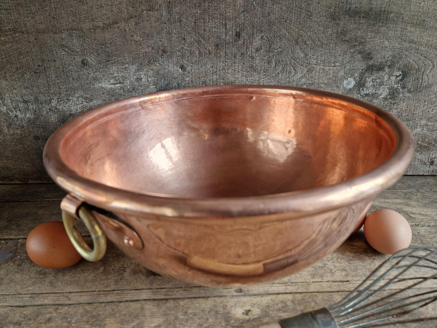 French copper egg whisking bowl. French kitchen copper ware.