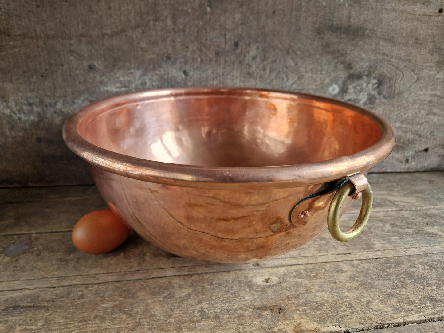 French copper egg whisking bowl. French kitchen copper ware.