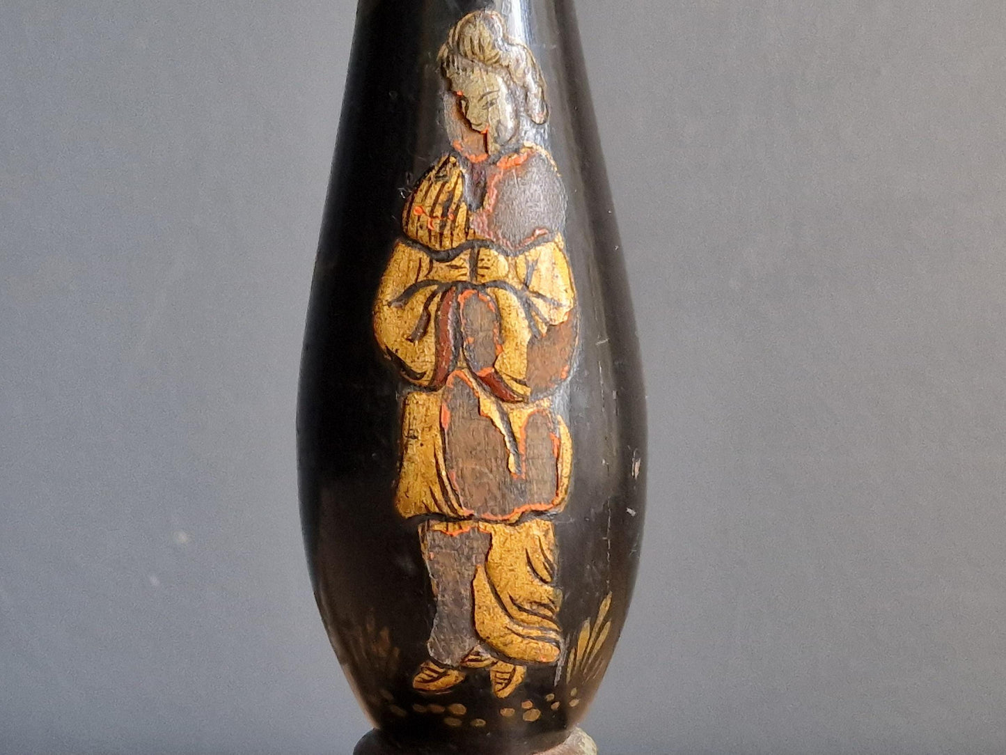 Antique Chinoiserie black table lamp with gilt highlight decoration.