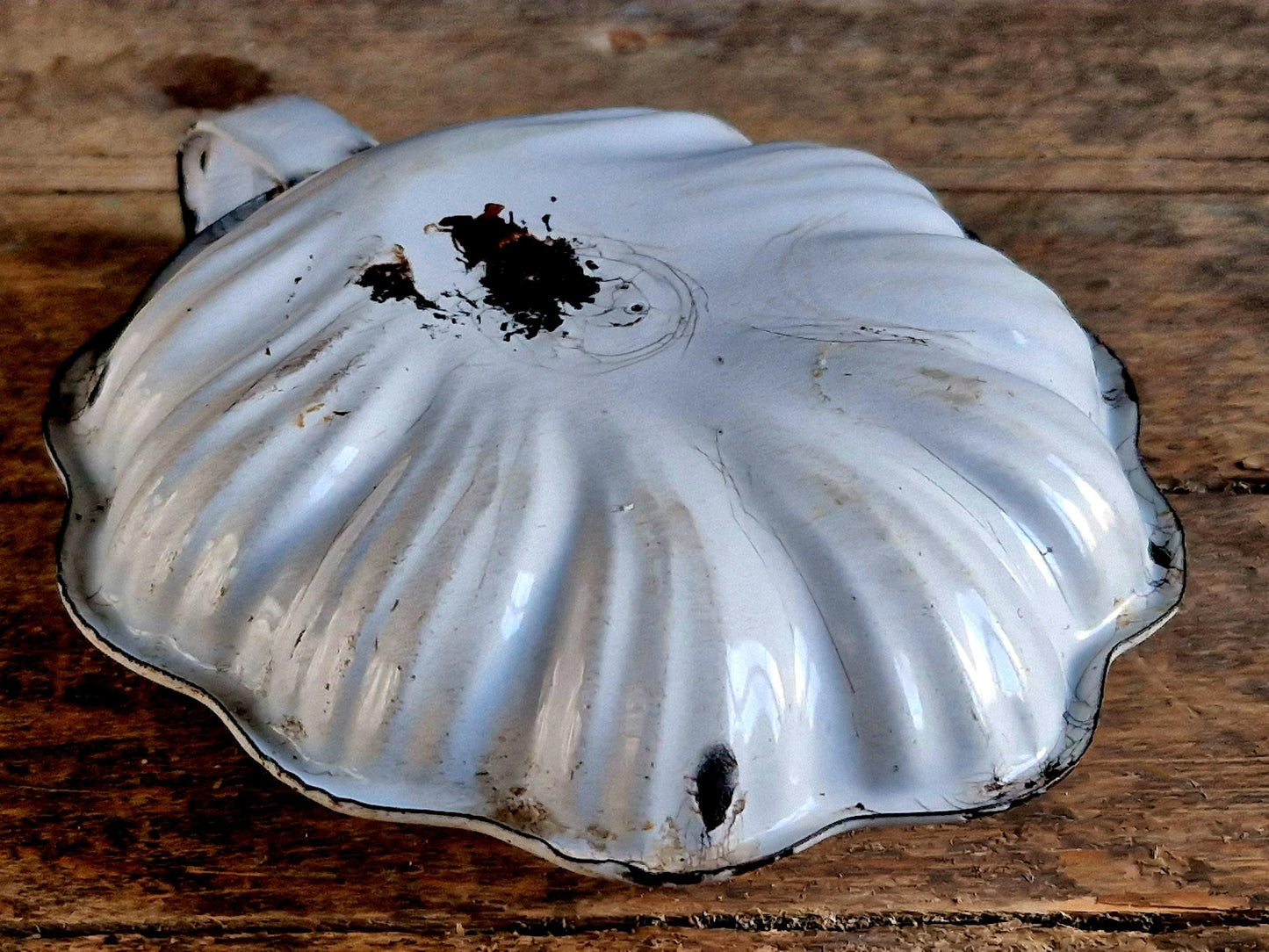 French lilac coloured vintage enamel candle holder.