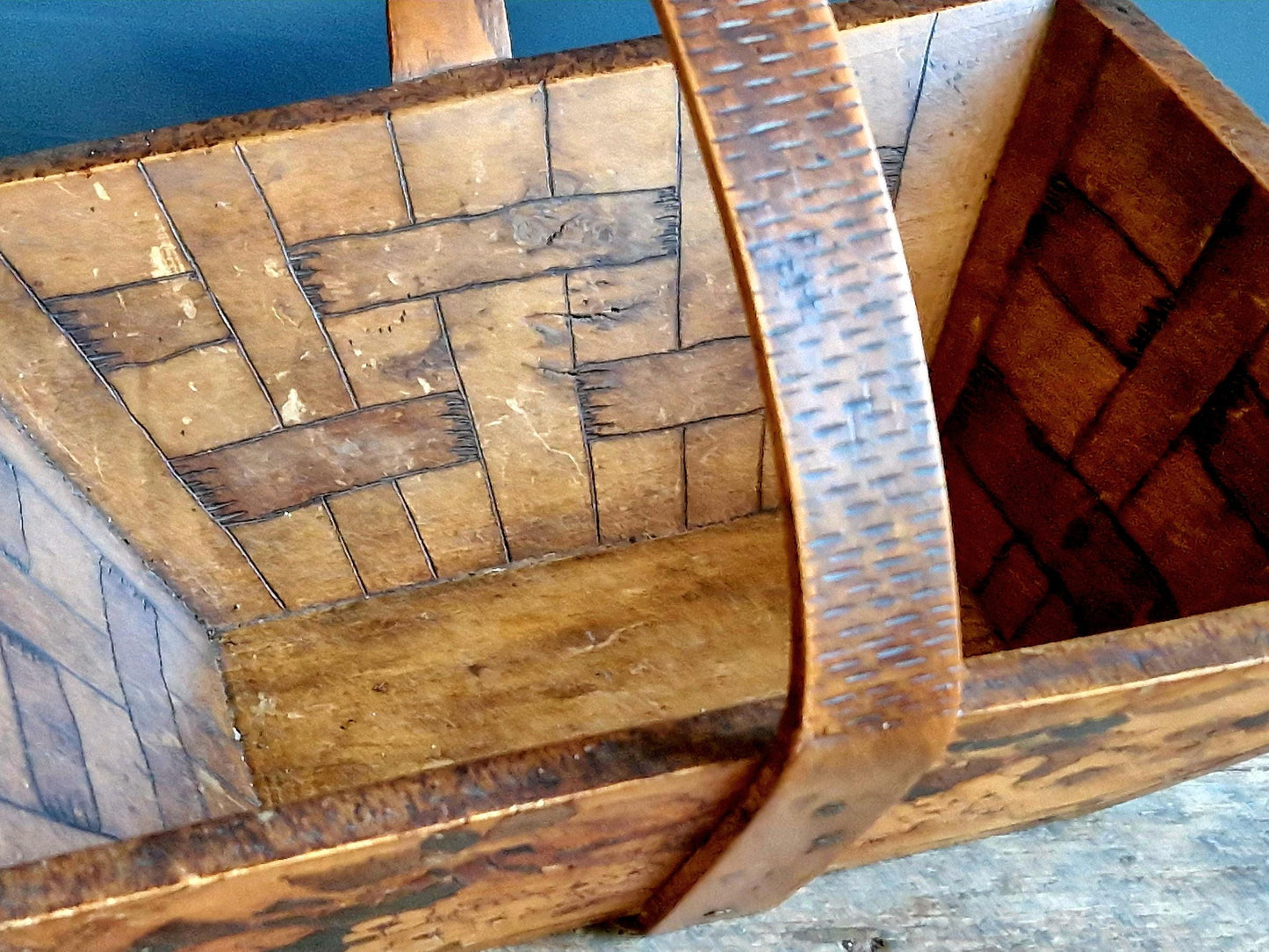 French rustic garden trug with floral decoration. French wooden trug.